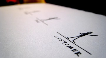 8 Online Hacks to Help You Attract and Retain Customers